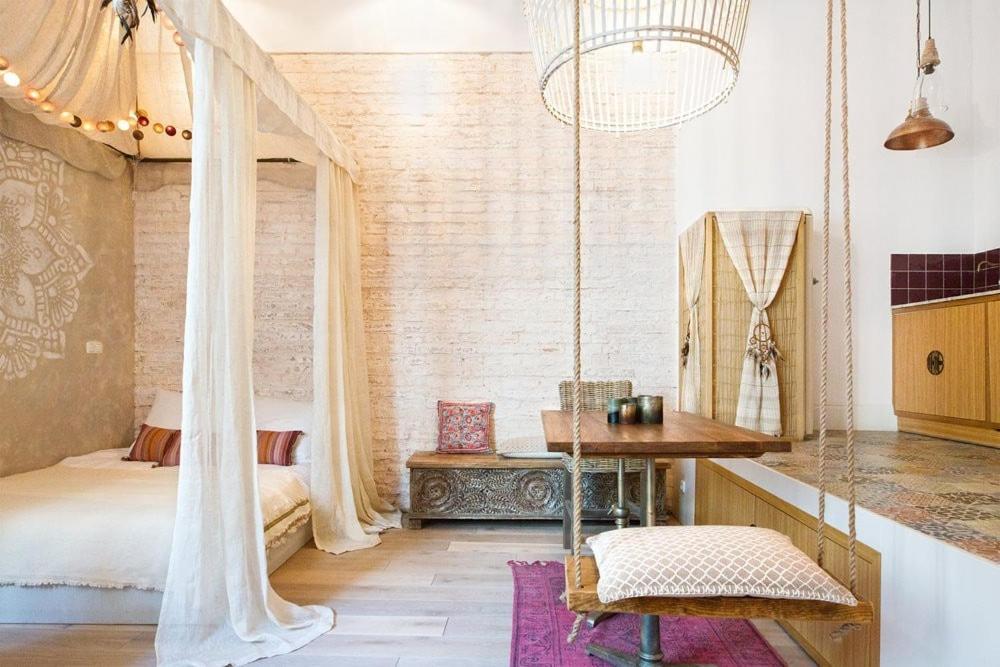 Bohemian Dream Peaceful Oasis Downtown *
